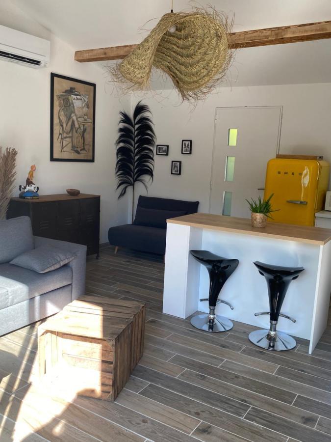 Petit Nid Douillet En Luberon Avec Spa Ansouis Esterno foto