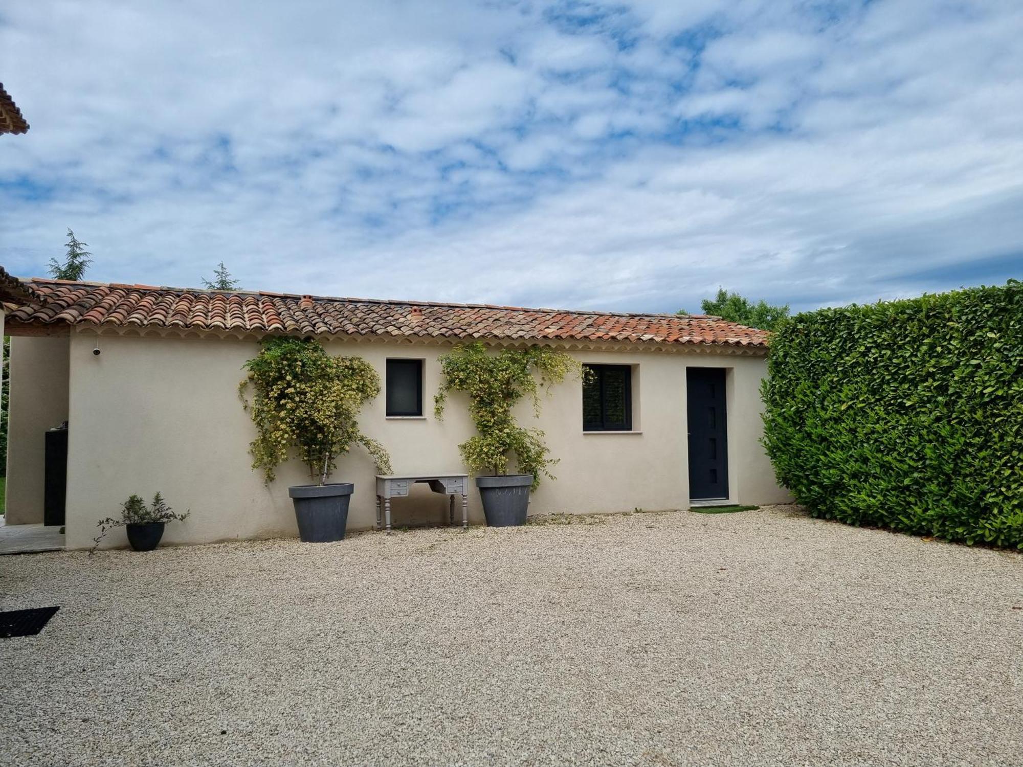 Petit Nid Douillet En Luberon Avec Spa Ansouis Esterno foto